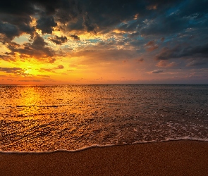 Plaża, Morze, Zachód słońca, Chmury