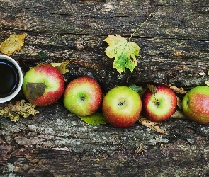Kawa, Deski, Jesienne, Liście, Jabłka