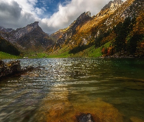 Jezioro, Drzewa, Skały, Góry, Jesień