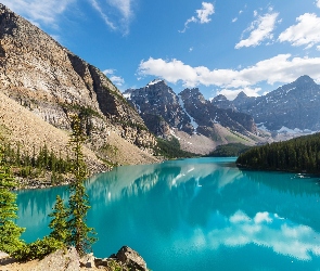 Kanada, Prowincja Alberta, Chmury, Jezioro Moraine, Drzewa, Park Narodowy Banff