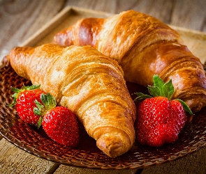 Truskawki, Talerzyk, Croissanty