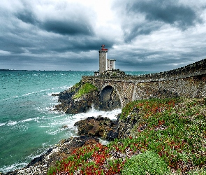 Wybrzeże, Morze, Bretania, Roślinność, Latarnia morska Phare du Petit Minou, Francja, Gmina Plouzané