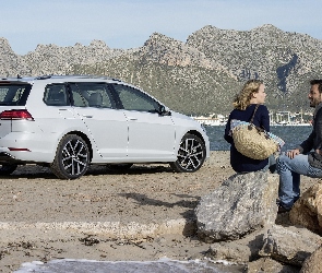 Kamienie, Mężczyzna, Fecelift, Volkswagen Golf 7, 2017, Kobieta