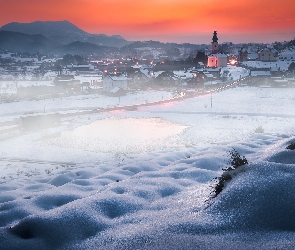 Zima, Wieś Bednja, Mgła, Kościół, Zachód słońca, Chorwacja