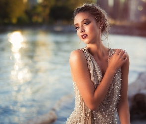 Sukienka, Włosy, Blondynka, Perełki, Upięte, Kobieta, Modelka