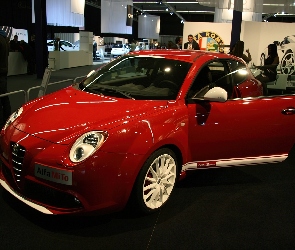 Alfa Romeo MiTo, Prezentacja, Salon