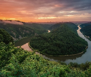 Mettlach, Niemcy, Zachód słońca, Zakole, Meandro del Sarre, Drzewa, Rzeka Saara