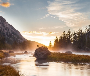 Stan Wyoming, Park Narodowy Yellowstone, Gorące źródła, Stany Zjednoczone, Kamienie, Rzeka, Góry