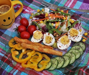 Śniadanie, Widelec, Rzodkiewka, Herbata, Ogórki, Bagietki, Talerz, Sałatka, Jajka