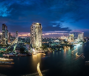 Dzielnica Khlong San, Bangkok, Zmrok, Rzeka Chao Phraya River, Wieżowce, Tajlandia