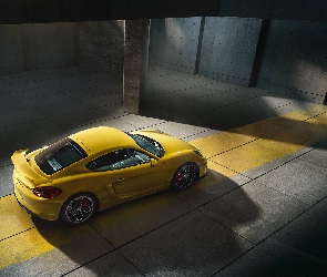 Żółte, Porsche Cayman GT4