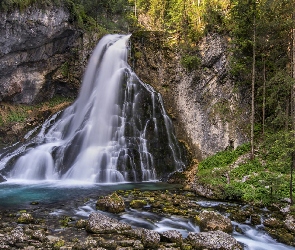 Austria, Rzeka, Drzewa, Kamienie, Wodospad Gollinger Waterfall, Las, Salzburg, Roślinność, Miejscowość Golling, Skały