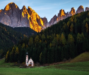 Las, Góry, Kościół, Dolina Val di Funes, Villnoss, Góry, Włochy, Dolomity