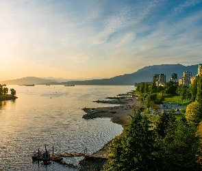 Rzeka Fraser, Zachód słońca, Kanada, Domy, Vancouver, Prowincja Kolumbia Brytyjska, Góry