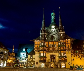 Domy, Oświetlony, Rynek, Niemcy, Wernigerode, Noc, Saksonia-Anhalt, Ratusz