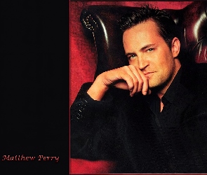 czarny strój, Mathew Perry