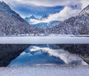 Słowenia, Kranjska Gora, Jezioro Jasna, Zima, Góry, Alpy Julijskie