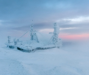 Śnieg, Budowla, Zaśnieżona, Mgła, Zima