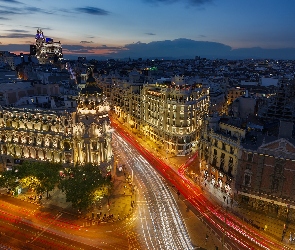 Biurowiec, Budynek Metropolis, Hiszpania, Światła, Domy, Madryt, Ulica