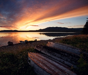 Obwód czelabiński, Park Narodowy Ziuratkul, Łódki, Rosja, Mgła, Jezioro Ziuratkul, Zachód słońca