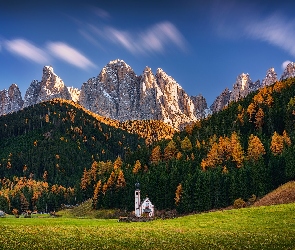 Dolomity, Góry, Las, Włochy, Masyw Odle, Kościół św. Jana, Dolina Val di Funes