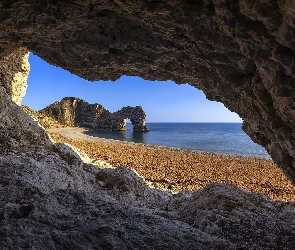 Durdle Door, Skały, Łuk wapienny, Plaża, Hrabstwo Dorset, Wybrzeże Jurajskie, Anglia, Morze