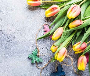 Tulipany, Sznurek, Motylki, Drewniane, Kolorowe