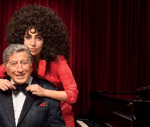 Kobieta, Muszka, Tony Bennett, Kurtyna, Smoking, Piosenkarz, Mężczyzna, Piosenkarka, Lady Gaga