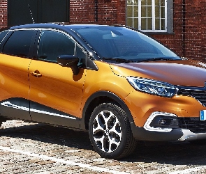 Renault Captur, Budynek