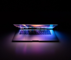 Czarne, Tło, Laptop