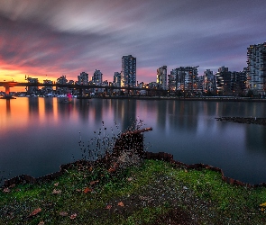 Vancouver, Kanada, Chmury, Wieżowce, Most, Zachód słońca, Prowincja Kolumbia Brytyjska