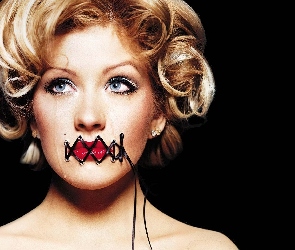 usta, Christina Aguilera