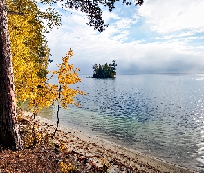 Jezioro Turgoyak, Jesień, Rosja, Drzewa, Wysepka, Obwód czelabiński, Brzeg