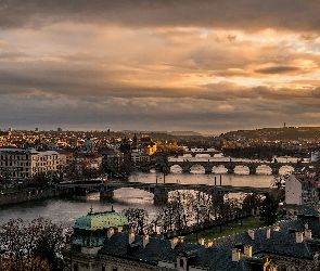 Rzeka Wełtawa, Czechy, Miasto, Praga, Mosty