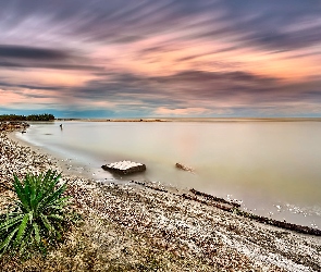 Chmury, Brzeg, Morze, Włochy, Vecchiano, Zachód słońca, Prowincja Piza, Plaża