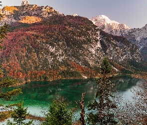 Alpy, Góry, Austria, Drzewa, Jesień, Dolina Almtal, Jezioro Almsee