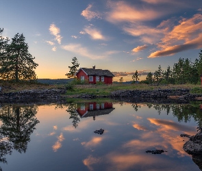 Drzewa, Ringerike, Norwegia, Chmury, Dom, Łódka, Wschód słońca, Jezioro Vaeleren