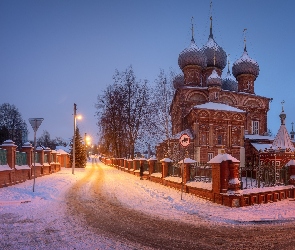 Rosja, Miejscowość, Latarnie, Kostroma, Zima, Zmartwychwstania Pańskiego, Śnieg, Droga, Cerkiew, Ogrodzenie