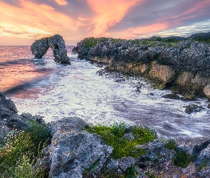 Skały, Morze, Wschód słońca, Hiszpania, Villahormes, Playa de La Huelga, Asturia, Łuk skalny