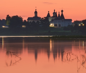 Klasztor, Rzeka, Zachód słońca, Rosja, Wieś Ferapontovo, Monaster Terapontowski, Obwód wołogodzki, Odbicie