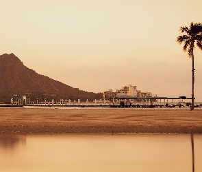 Stany Zjednoczone, Honolulu, Waikiki, Hawaje, Palmy, Plaża, Wzgórze, Domy, Morze, Odbicie