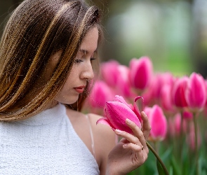 Kobieta, Tulipany, Szatynka