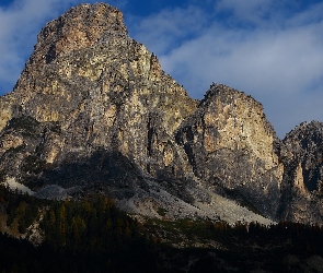 Góry, Włochy, Skały, Drzewa, Góra Sassongher