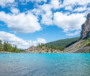 Góry, Park Narodowy Banff, Kanada, Drzewa, Chmury, Prowincja Alberta, Jezioro Moraine