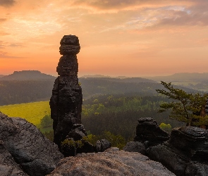 Park Narodowy Saskiej Szwajcarii, Góry Połabskie, Skały, Niemcy, Drzewa, Wschód słońca, Formacja