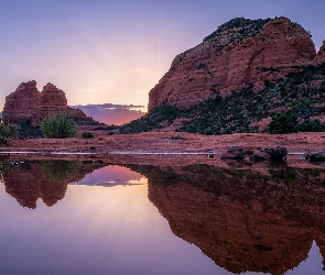 Skały, Zachód słońca, Stany Zjednoczone, Odbicie, Sedona, Arizona, Kałuża