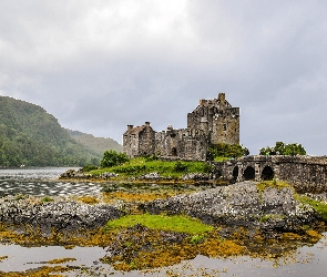 Zamek Eilean Donan, Most, Kamienny, Jezioro Loch Duich, Szkocja