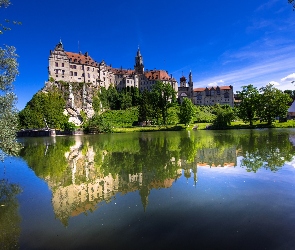 Niemcy, Badenia-Wirtembergia, Rzeka Dunaj, Zamek Sigmaringen, Skały, Drzewa
