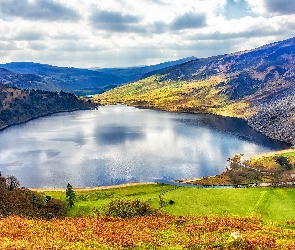 Jezioro, Irlandia, Góry Wicklow, Chmury, Lough Tay