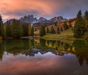 Góry, Filzmoos, Austria, Odbicie, Jezioro Almsee, Totes Gebirge, Drzewa, Góry Alpy